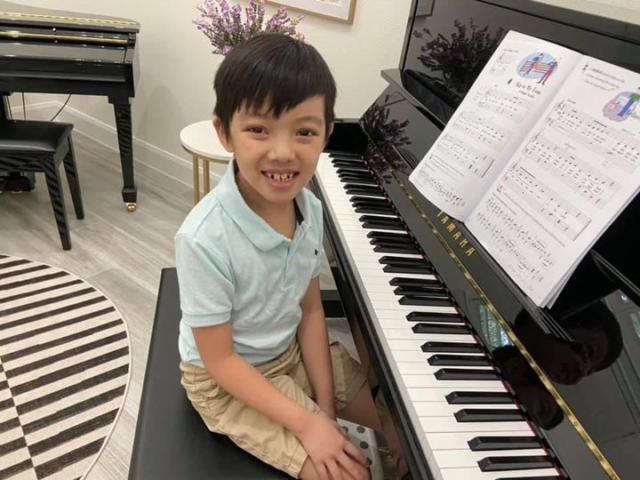 Elementary piano student ready to learn